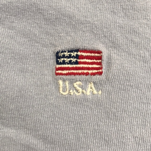 brandy melville usa tshirt - Picture 2 of 3